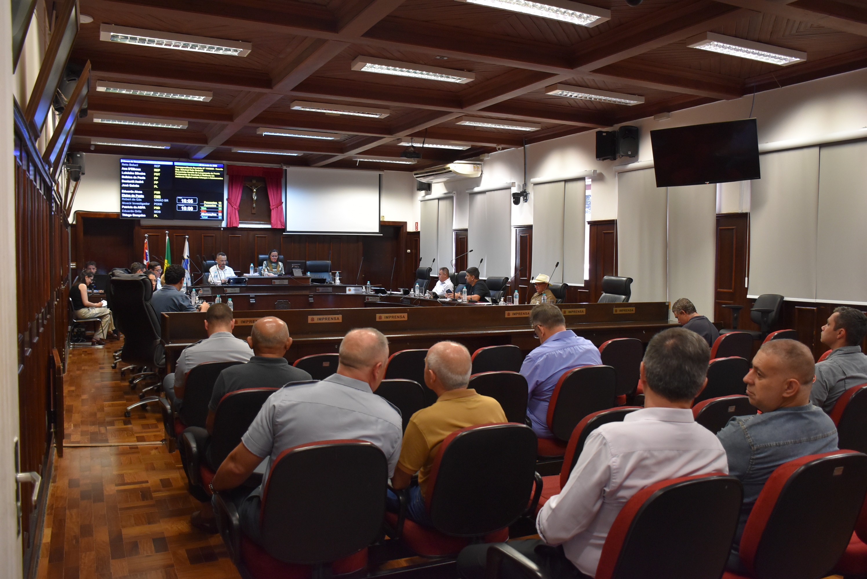 Confira os projetos votados na 16ª Sessão Ordinária