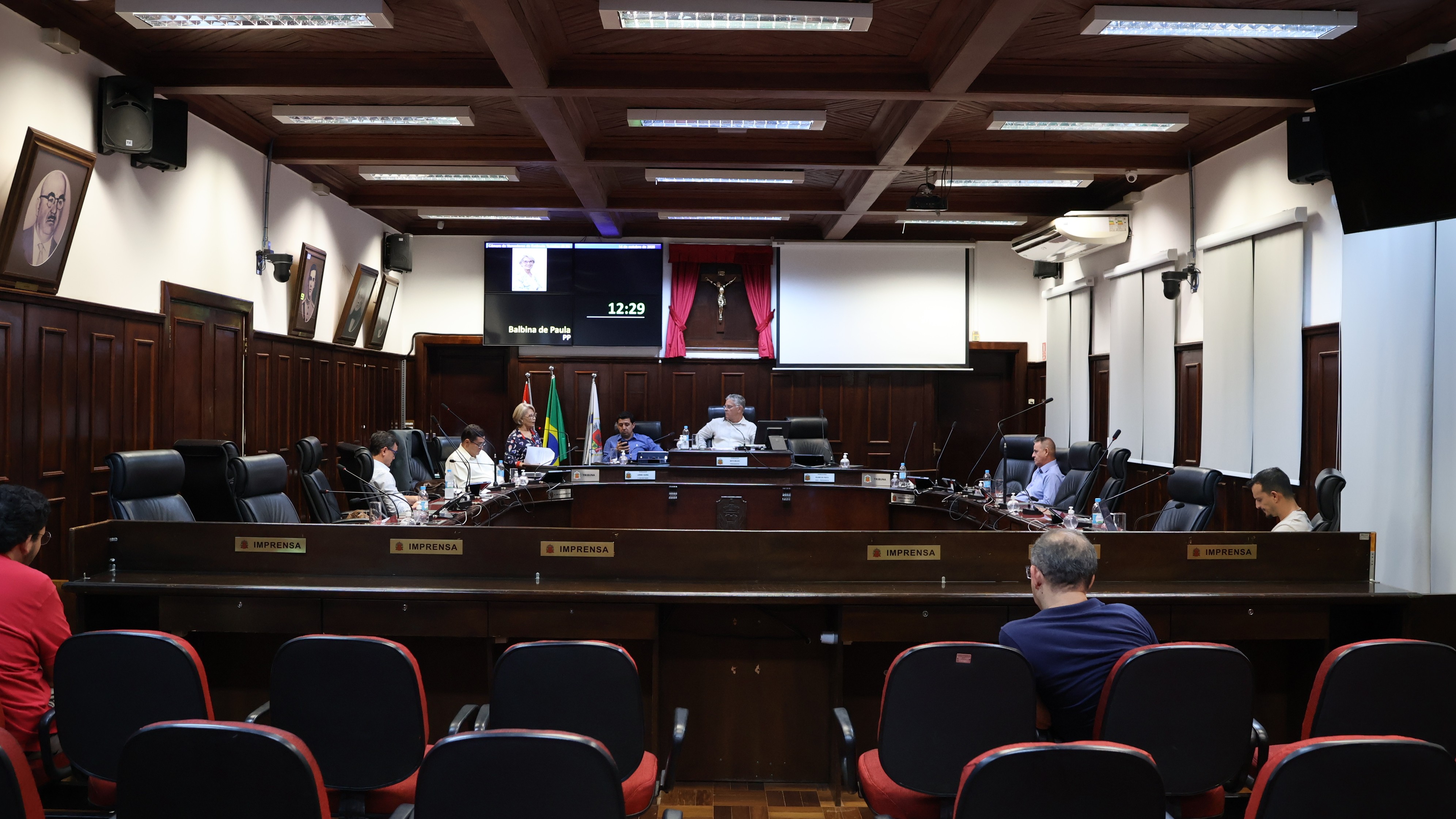 30ª Sessão Ordinária: projetos são aprovados por unanimidade